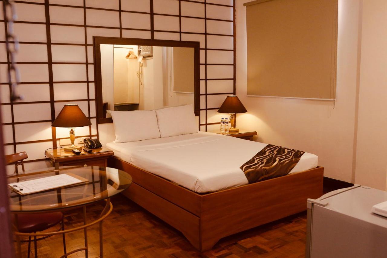 Amalfi718 Hotel Lipa City Dış mekan fotoğraf