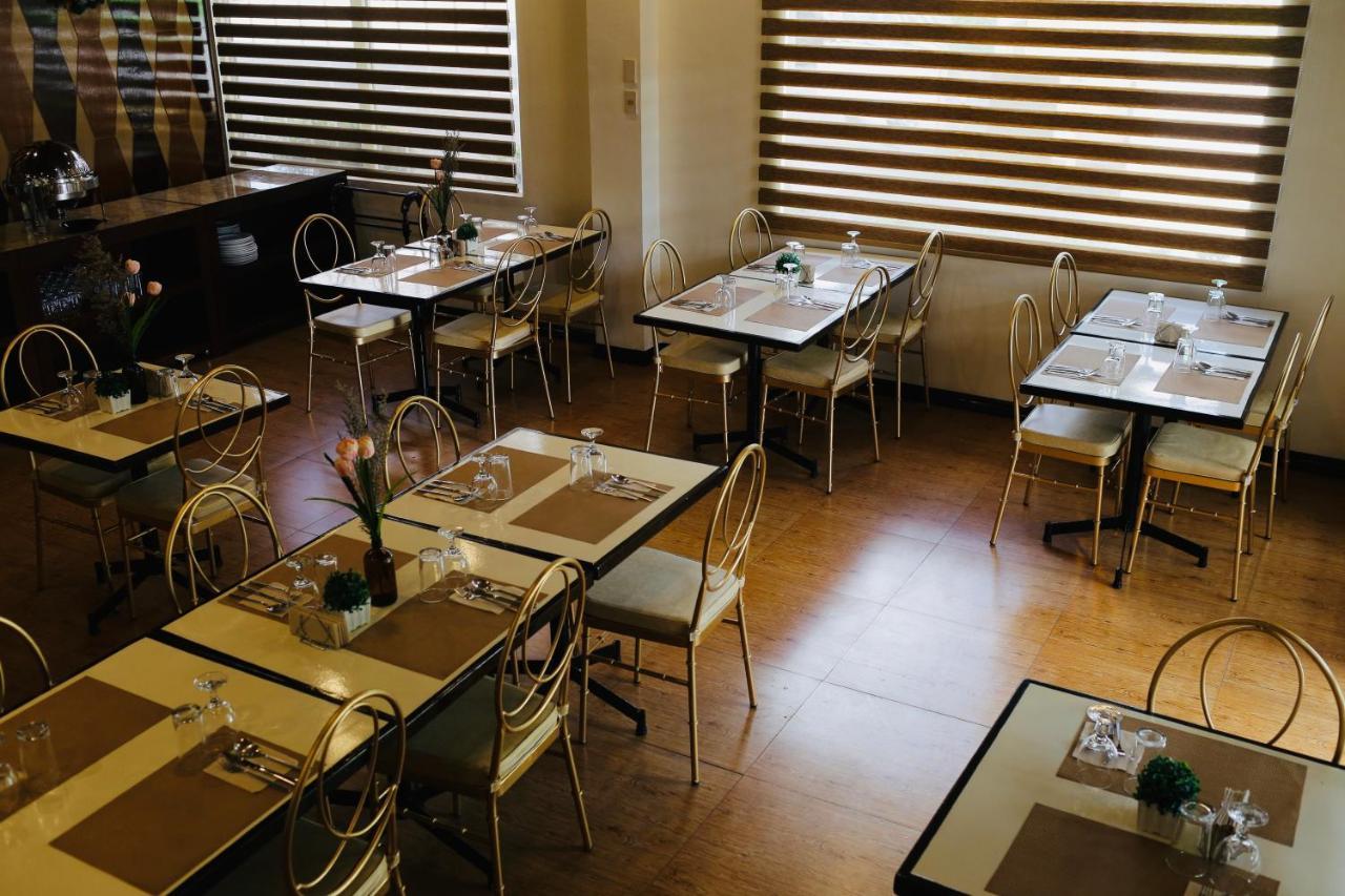 Amalfi718 Hotel Lipa City Dış mekan fotoğraf