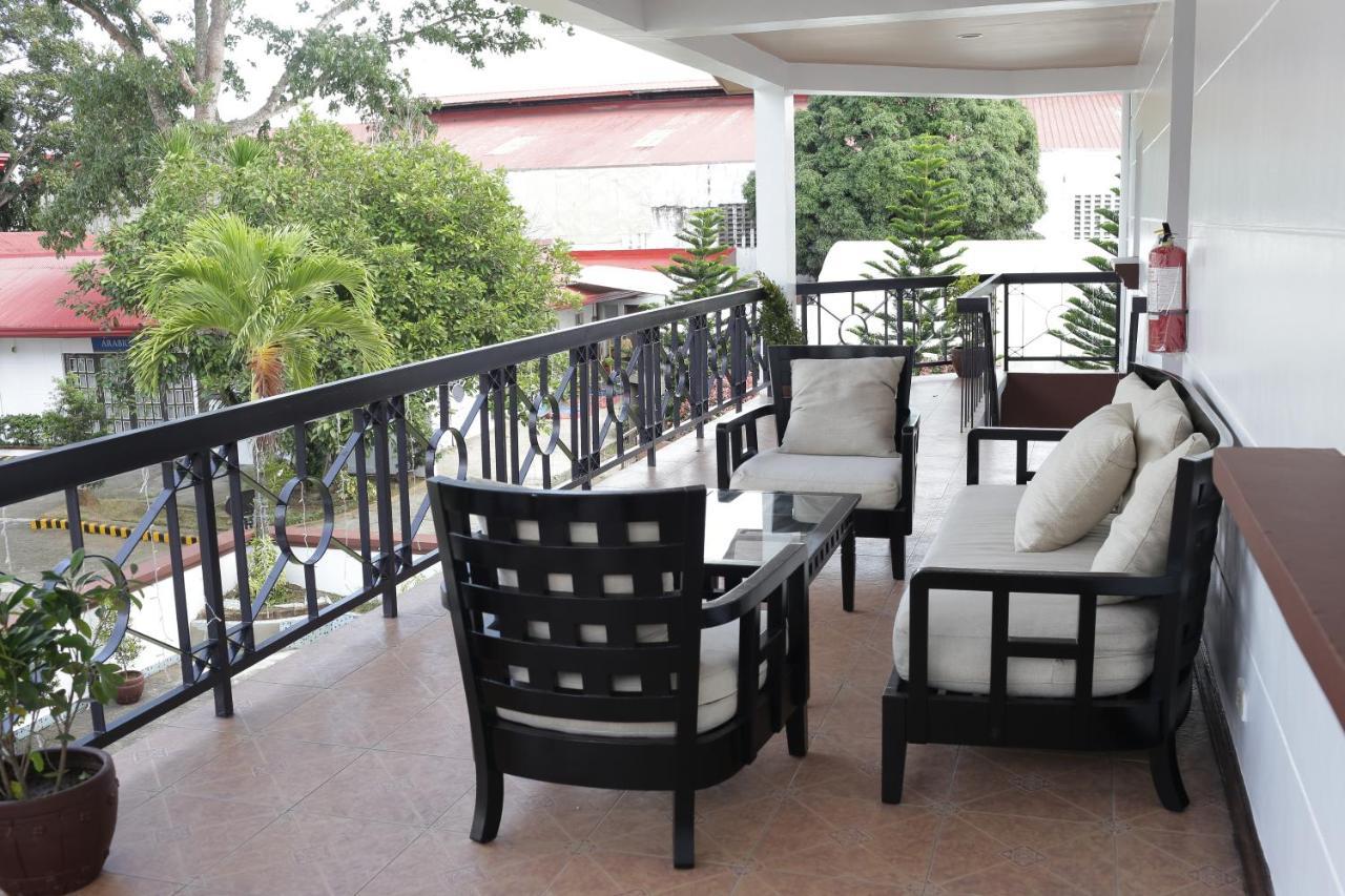 Amalfi718 Hotel Lipa City Dış mekan fotoğraf