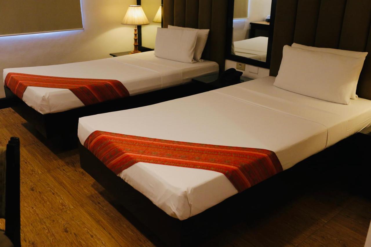 Amalfi718 Hotel Lipa City Dış mekan fotoğraf
